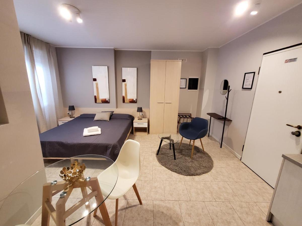 Hb Casevacanza Bergamo Exteriör bild